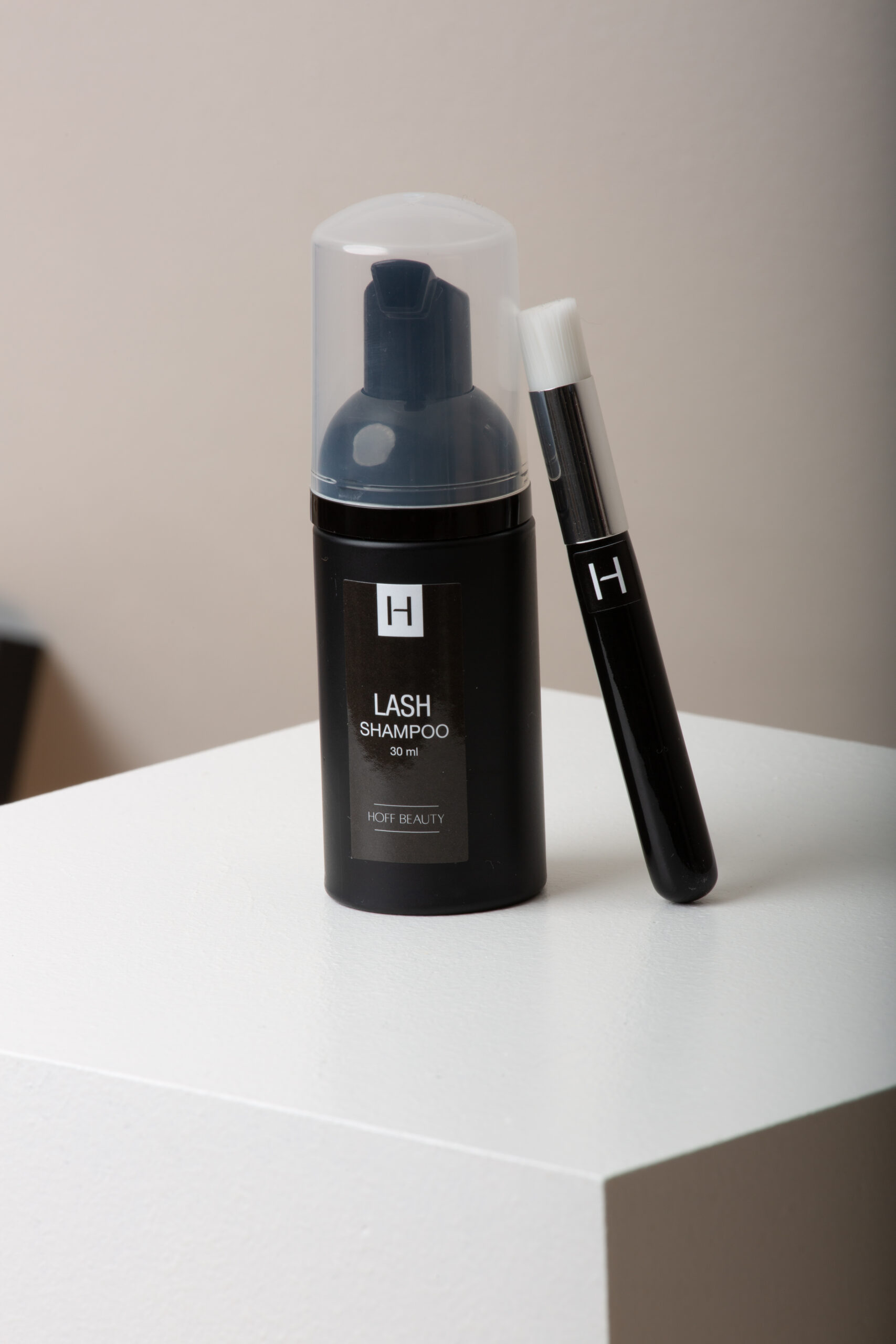 vippeshampoo-rens-vipper-aftercare-lashshampoo