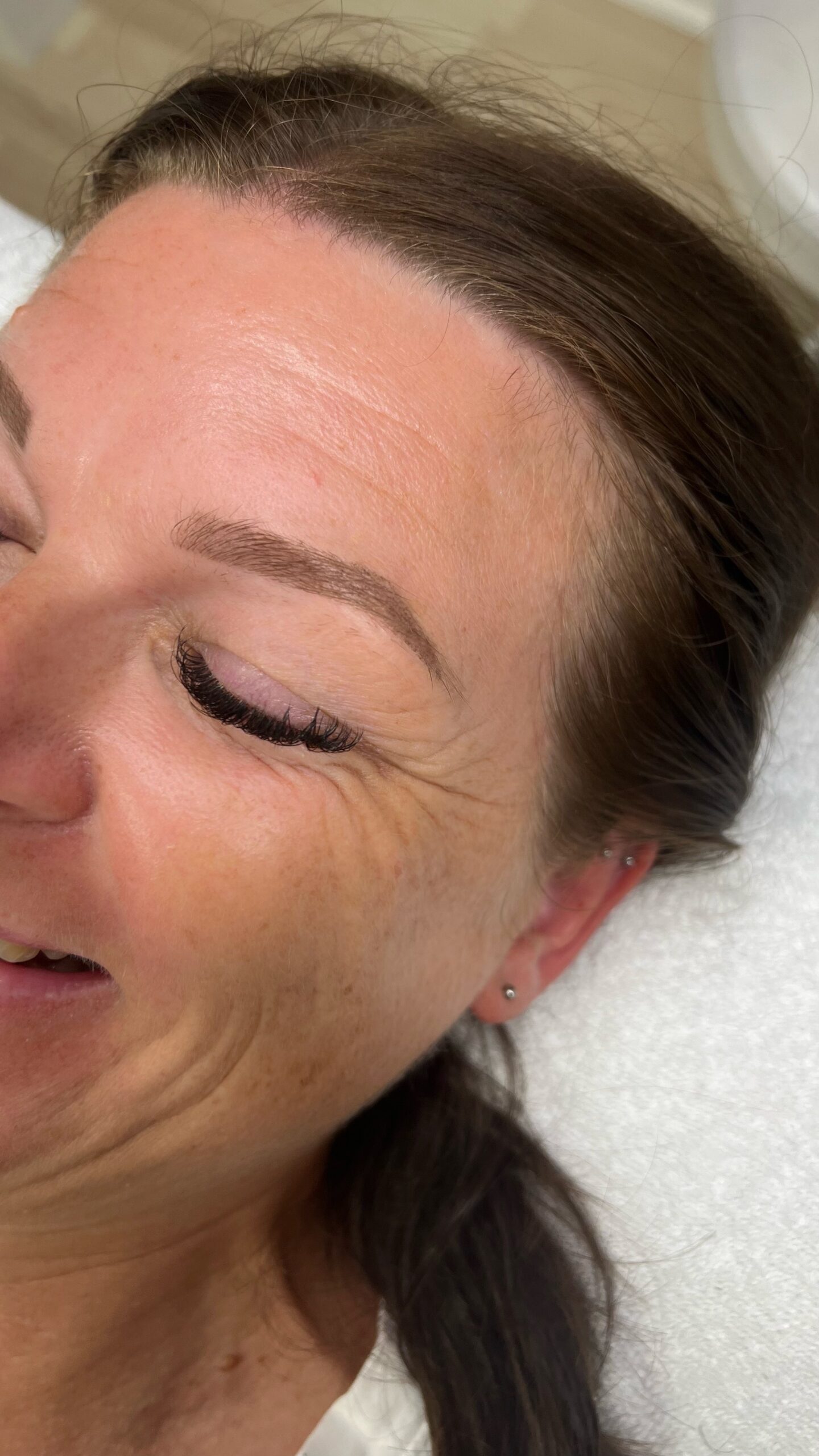 Ombre brows - permanent makeup